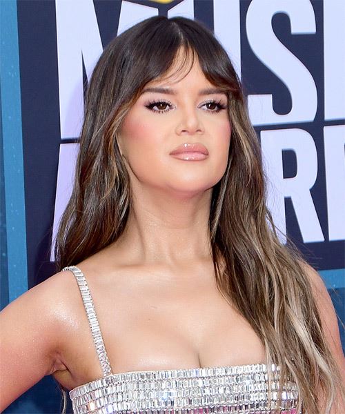 Maren Morris Long Wavy   Black      with  Blonde Highlights - side on view