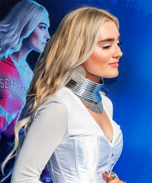 Meg Donnelly Long Wavy   Platinum - side on view