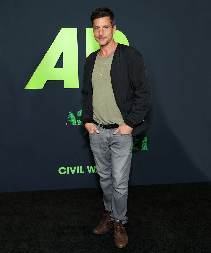 Simon Rex Short Natural Haircut - view from the side