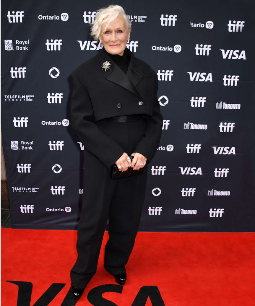 Glenn Close Short Hairstyle With Subtle Waves - view from the side