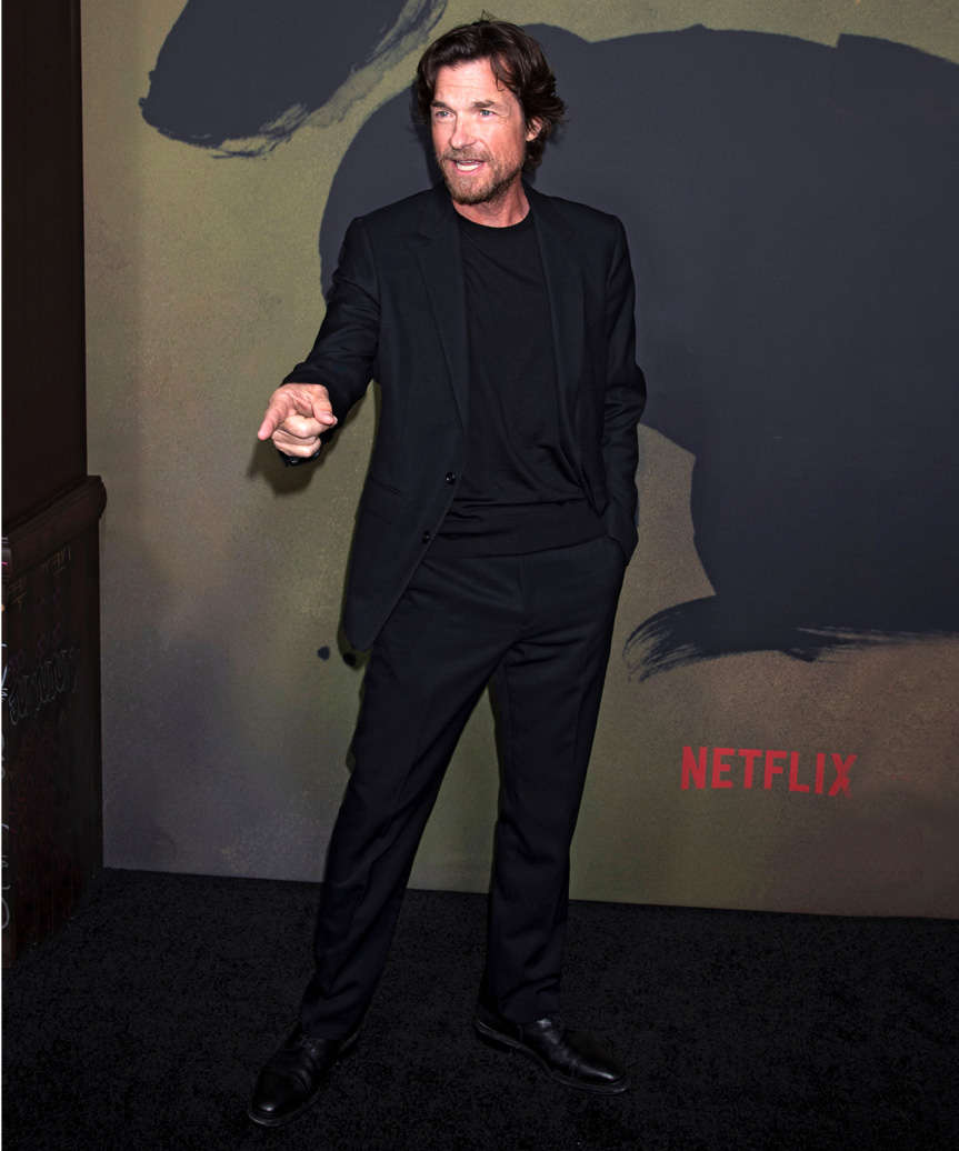 Jason Bateman Medium-Length Hairstyle With Waves - view from the side