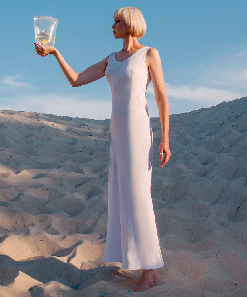 Short Bubble Bob Haircut With Classic Bangs - view from the side