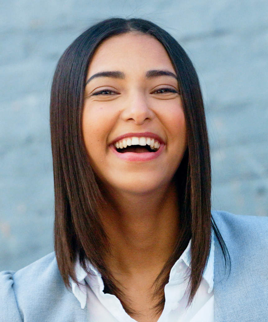 Sleek Medium-Length Bob Cut - view from the side