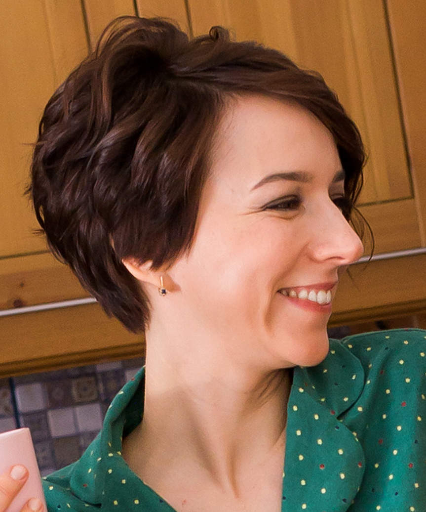 Short Hairstyle - view from the side