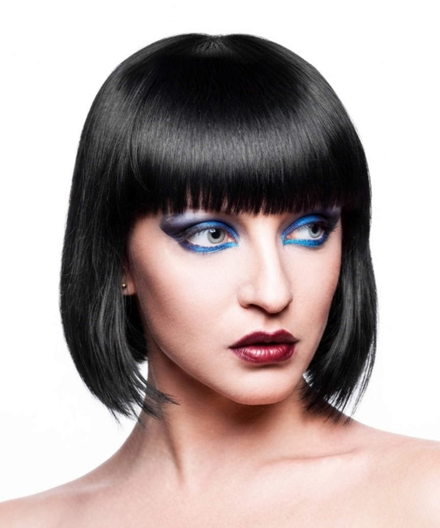 Sleek Pageboy Bob Haircut - view from the side