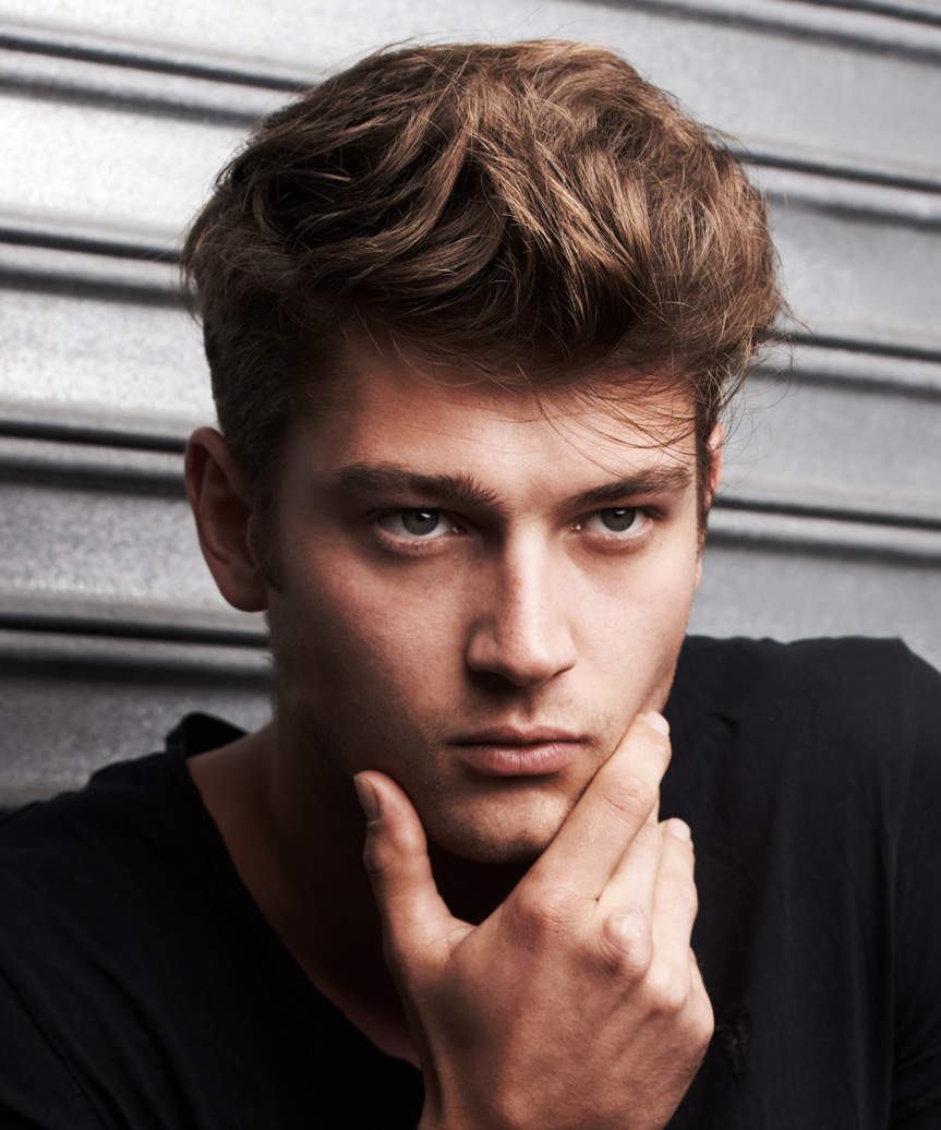 Short Hairstyle For Men - view from the side