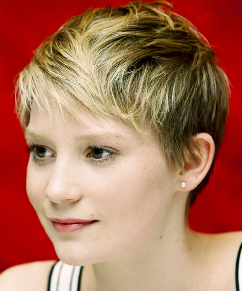 Mia Wasikowska Short Straight     Hairstyle   - Side on View