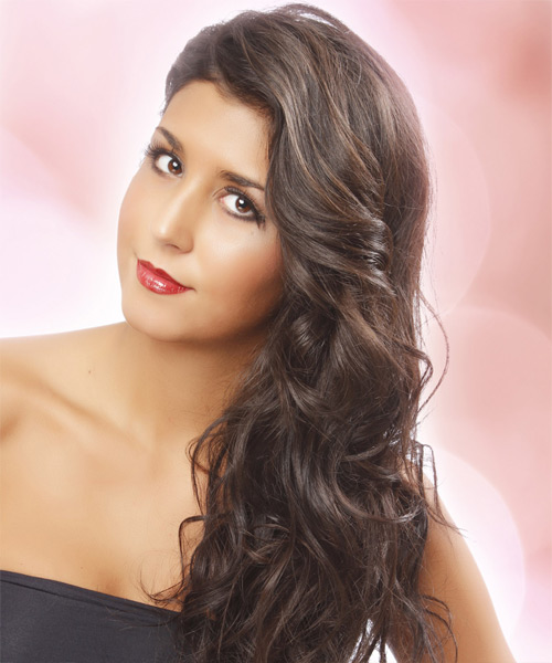  Wavy Hairstyle Draped Over One Shoulder - side on view