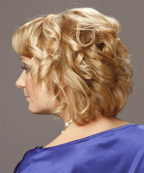 Short  With Bouncy Curls For Long Face Shapes - side on view