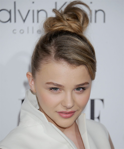 Chloe Grace Moretz Long Straight   Dark Blonde  Updo with Side Swept Bangs  and Light Blonde Highlights - side on view