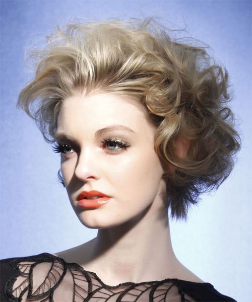  Wild Two Tone Waves With Maximum Volume And Height - side on view
