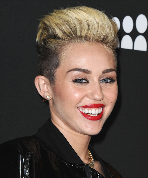 Miley Cyrus Short Straight   Light Blonde Undercut - side on view