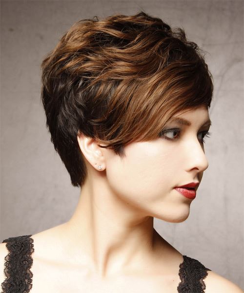 Short Two Tone Hairdo With High Textured Top