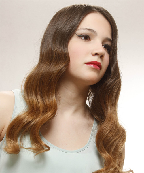  Subtle Ombre Hairstyle With Waves - side on view