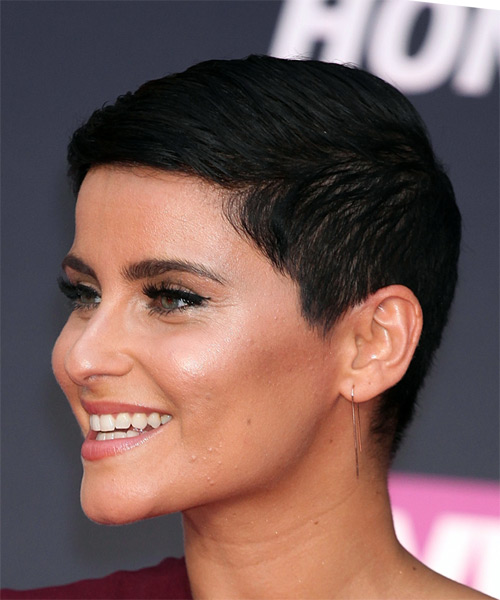 Celebrity Hairstyles, Nelly Furtado Haircut