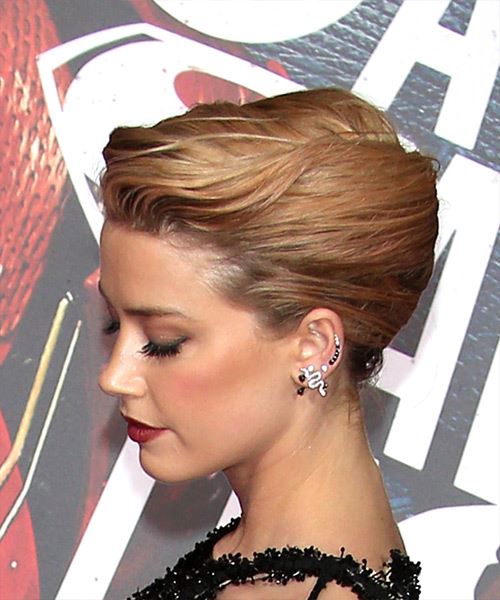 Amber Heard Long Wavy    Blonde  Updo    - Side View