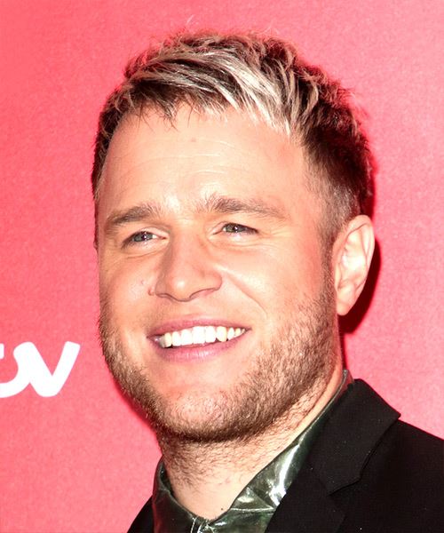 Olly Murs Short Straight   Black Platinum    with Blunt Cut Bangs - side view