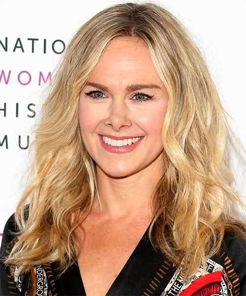 Laura Bell Bundy Long Wavy    Blonde     with Light Blonde Highlights - side view