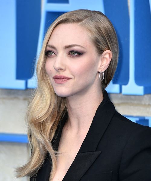 Amanda Seyfried Long Straight   Light Blonde   Hairstyle with Side Swept Bangs  - Side View