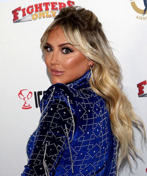 Cassie Scerbo Long Wavy    Blonde  Half Up Half Down   with Light Blonde Highlights - side view