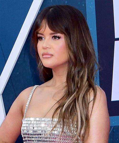 Maren Morris Long Wavy   Black      with  Blonde Highlights - side view