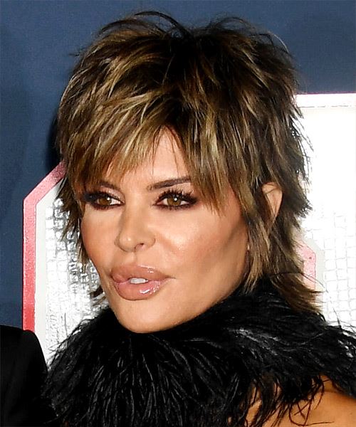 Lisa Rinna Short Shag Hairstyle With Highlights - side view