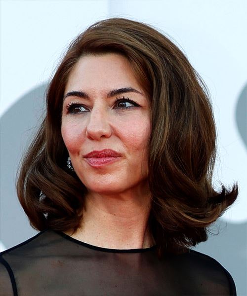Sofia Coppola Timeless Shoulder-Length Hairstyle With Curled Ends - side view