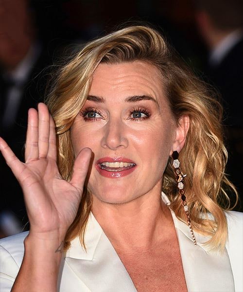 Kate Winslet Shoulder-Length Blonde Hairstyle With Curls - side view