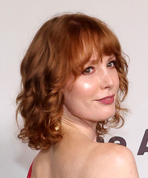 Alicia Witt Shoulder-Length Hairstyle With Classic Fringe - side view