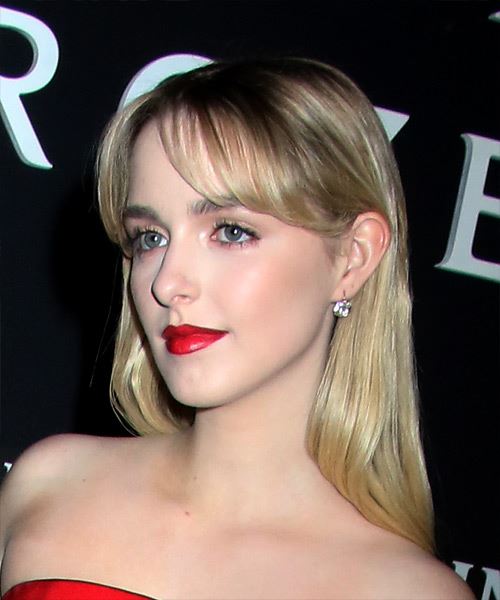 Mckenna Grace Hairstyle With Curtain Bangs - side view