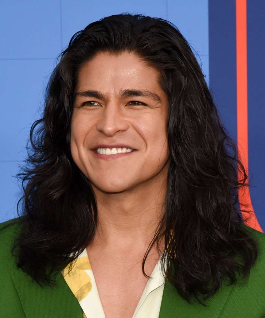 Cristo Fernandez Long Luscious Hairstyle - side view