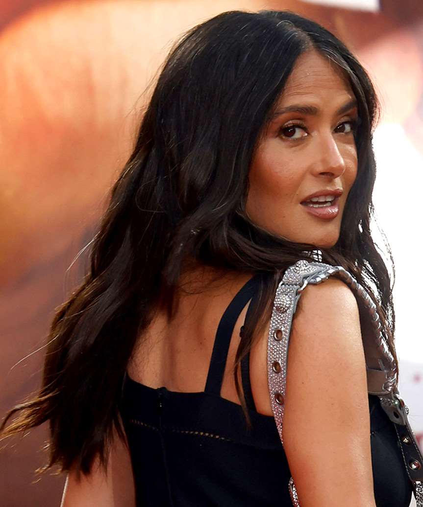 Salma Hayek Long Face-Framing Hairstyle With Waves - side view