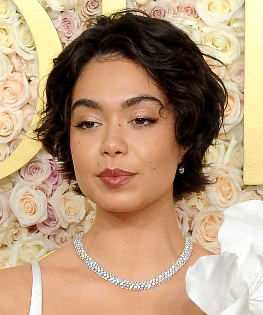 Auli'i Cravalho Short Bob - Golden Globe Awards 2025 - side view