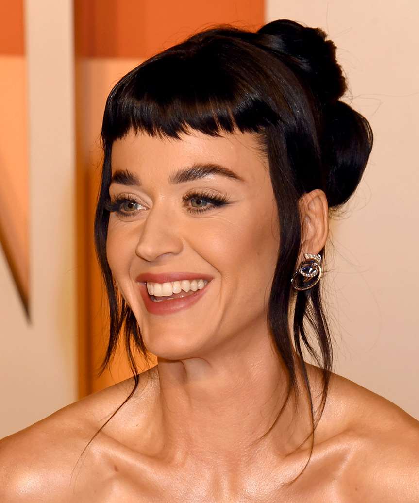 Katy Perry Jellyfish Hairstyle - side view
