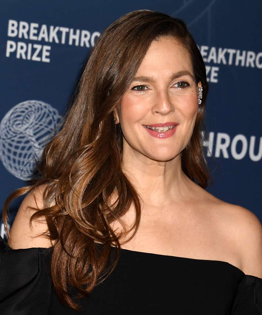 Drew Barrymore Long Side-Parted Hairstyle - side view