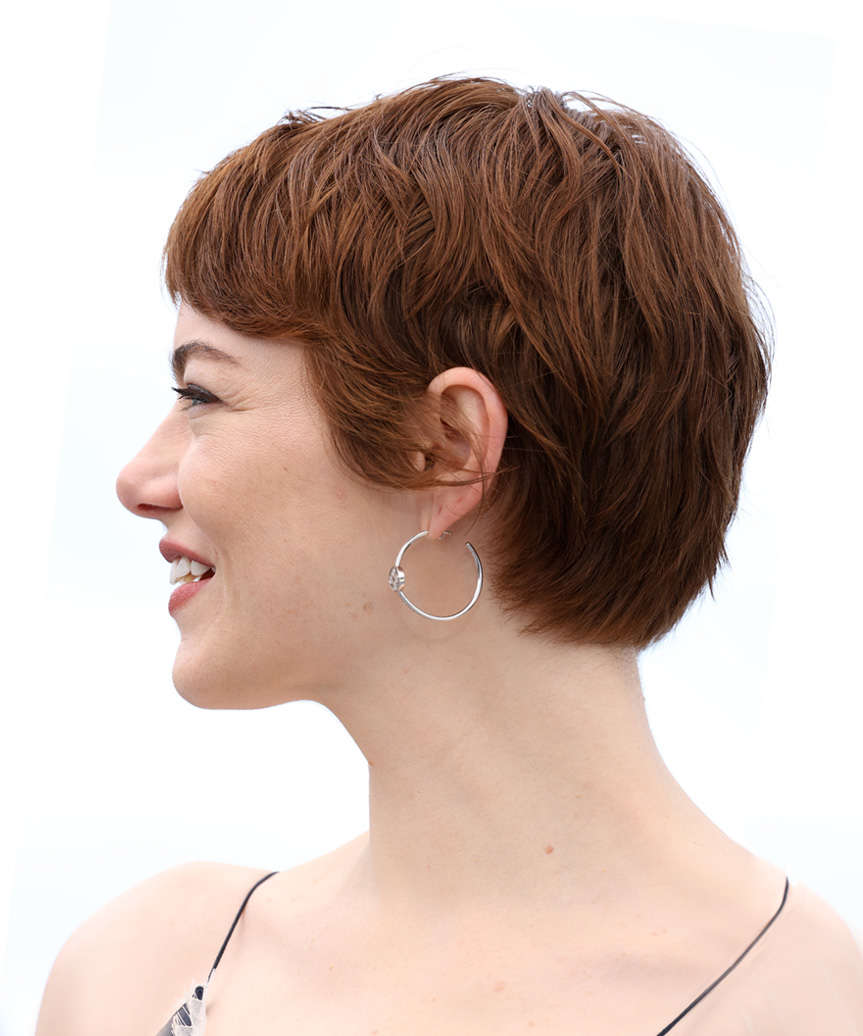 Emma Stone Strawberry Blonde Pixie Hair Cut - side view