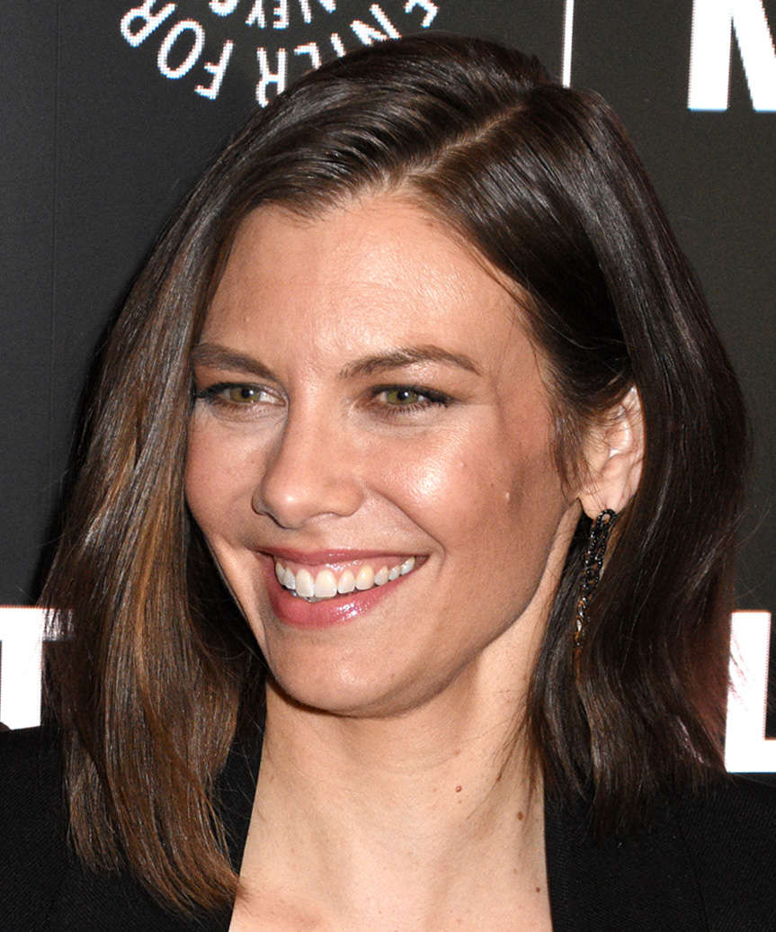 Lauren Cohan Shoulder-Length Bob Haircut - side view