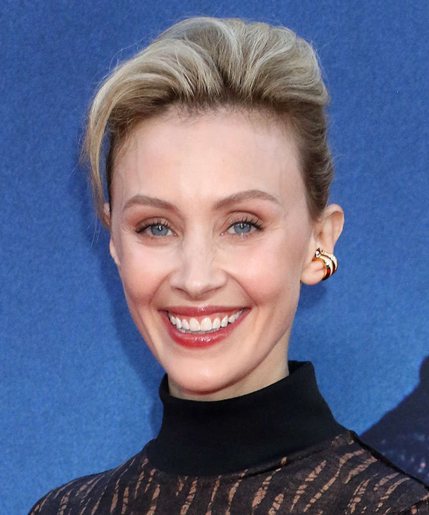 Sarah Gadon Pixie Hair Cut - side view