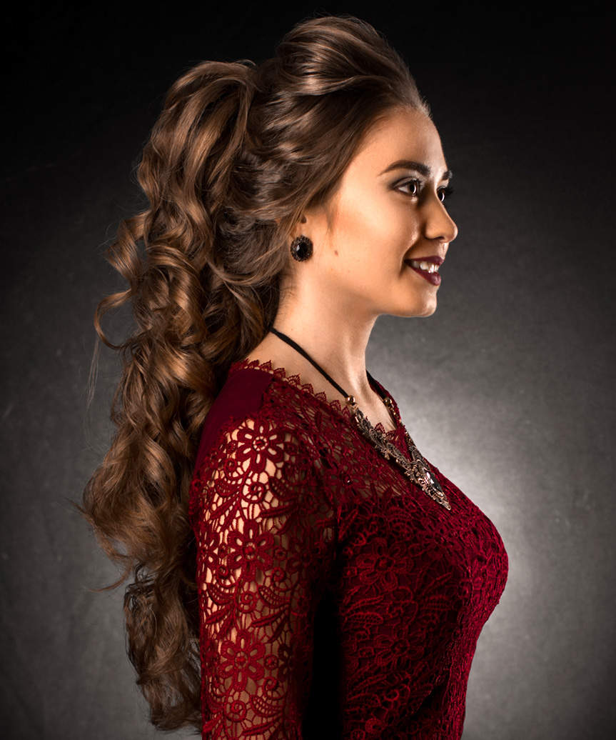Half-Up Half-Down Hairstyle With Curls - side view