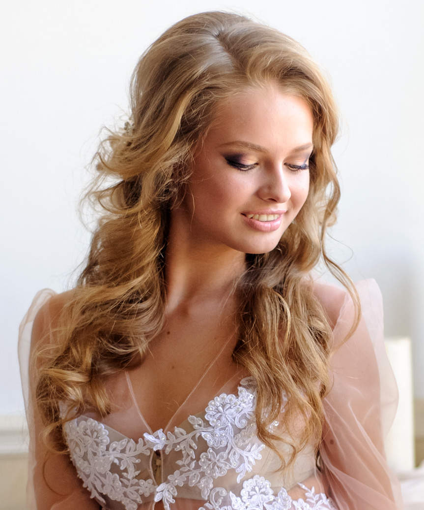 Glamorous Long Hairstyle With Curls - side view