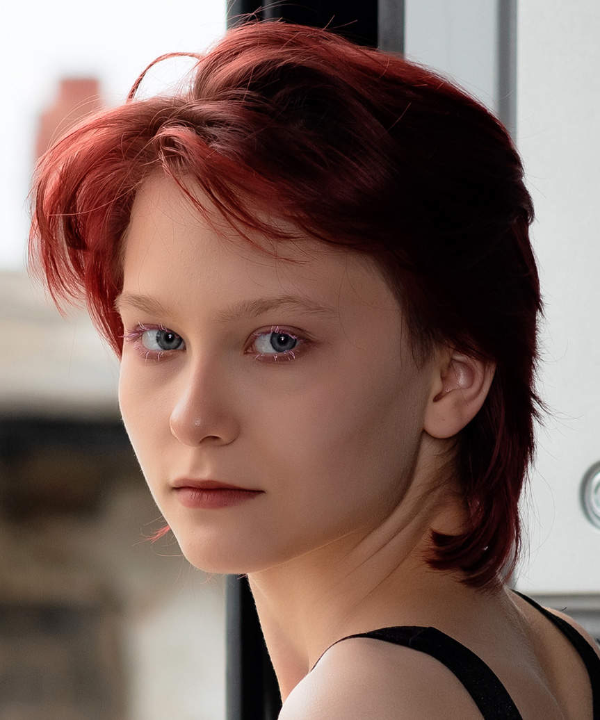 Short Choppy Mullet Hairstyle For Women - side view