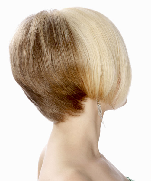 Short Tapered Bob Haircut With Two-Tone Colors