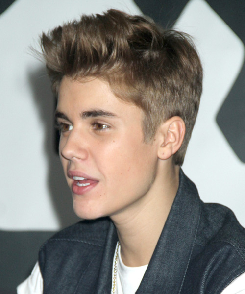 Justin Bieber Short Straight    Chocolate Brunette   Hairstyle   - Side View