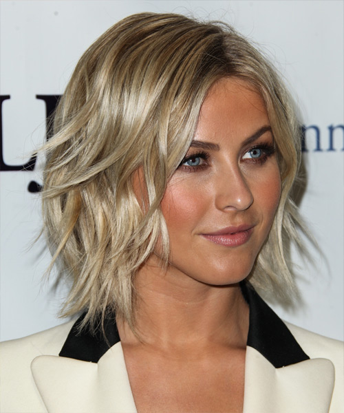 Julianne Hough Medium Straight     Hairstyle   - Side View