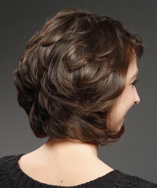 Short Hairstyles and Haircuts for Women
