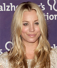 Kaley Cuoco Long Wavy    Golden Blonde   Hairstyle  - Visual Story