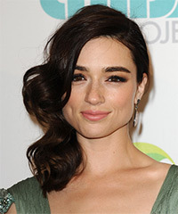 Crystal Reed Hairstyles in 2018