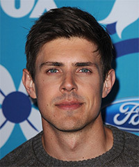 Chris Lowell Short Straight Hairstyle - Hairstyles