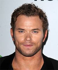 Kellan Lutz Short Wavy   Light Ash Brunette   Hairstyle