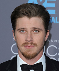 Garrett Hedlund Hairstyles | Celebrity Hairstyles by TheHairStyler.com